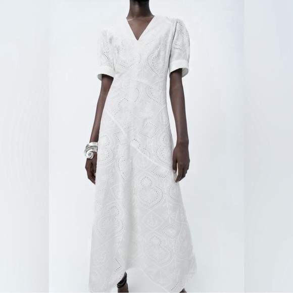 ZARA NWT EMBROIDERED EYELET DRESS MEDIUM - Picture 5 of 12